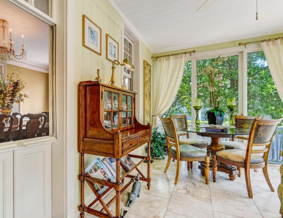Spanish Moss Inn ซาวานนาห์ ภายนอก รูปภาพ